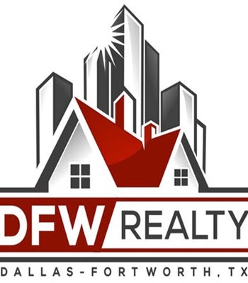 Portrait of Kenneth G. Cox, Broker/Owner.